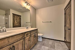 Modern Nisswa Escape w/ Deck: Walk to Gull Lake!