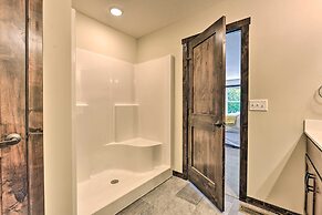 Modern Nisswa Escape w/ Deck: Walk to Gull Lake!