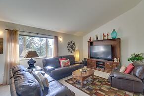 Bigfork Village Retreat - 1 Mi to Flathead Lake!