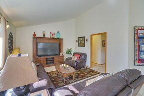 Bigfork Village Retreat - 1 Mi to Flathead Lake!