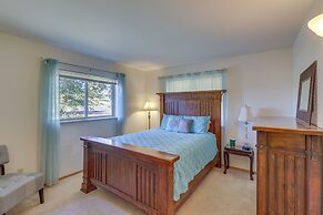 Bigfork Village Retreat - 1 Mi to Flathead Lake!