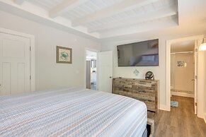 Modern Oak Island Escape: 1 Mile to Long Beach!