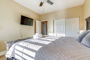 Heated Pool & Fire Pit: Family Home in Chandler