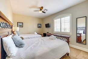 Heated Pool & Fire Pit: Family Home in Chandler