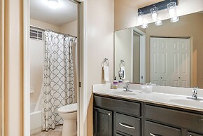 Heated Pool & Fire Pit: Family Home in Chandler