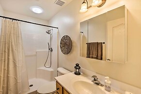 Fireplace, Deck & Grill: Show Low Haven