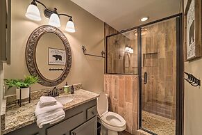 Luxe Beech Mtn Cabin w/ Hot Tub: 2 Mi to Skiing!