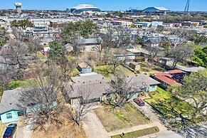1 Mi to At&t Stadium: Downtown Arlington Home