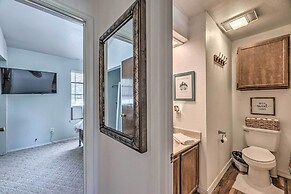 Updated Ruidoso Mountain Escape w/ Deck & Balcony!