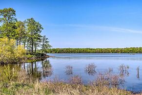 Cozy Hardin Retreat w/ Lake Kentucky View!