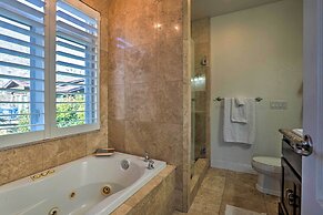 Luxe Getaway w/ Riverfront Views in Grants Pass!