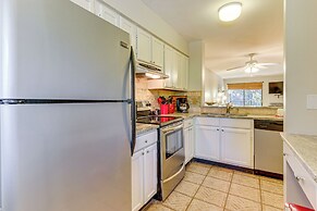 Walk to Beach: Hilton Head Island Tennis Retreat!