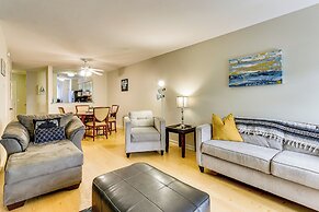 Walk to Beach: Hilton Head Island Tennis Retreat!