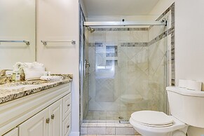 Walk to Beach: Hilton Head Island Tennis Retreat!