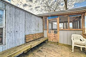 Cadiz Retreat w/ Grill - Walk to Lake Barkley