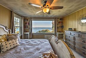 Waterfront Port Angeles Home w/ Harbor Views