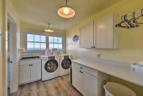 Waterfront Port Angeles Home w/ Harbor Views