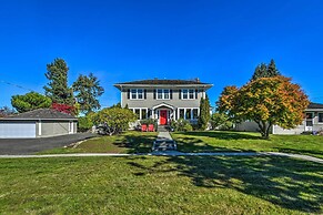 Waterfront Port Angeles Home w/ Harbor Views