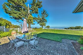 Waterfront Port Angeles Home w/ Harbor Views