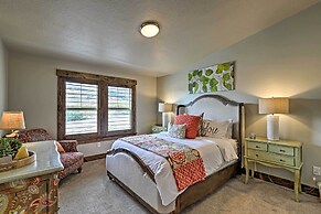 Mountain-view Condo ~ 9 Mi to Park City Skiing