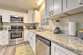 Charming Southern Pines Abode - Walk to Dtwn!
