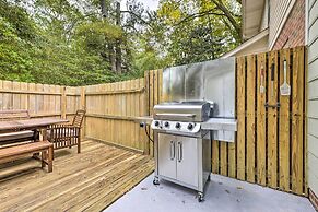 Charming Southern Pines Abode - Walk to Dtwn!