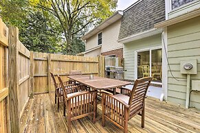 Charming Southern Pines Abode - Walk to Dtwn!