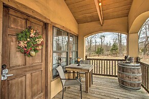 Blue Jay Cottage' - Pittsburg Studio on Winery!