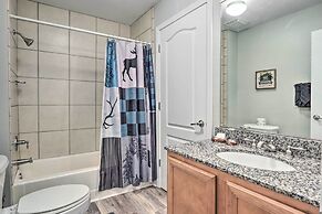 Downtown Pigeon Forge Condo w/ Pool Access!