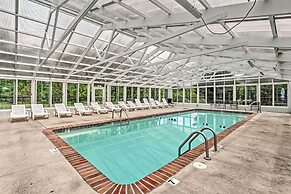 Downtown Pigeon Forge Condo w/ Pool Access!