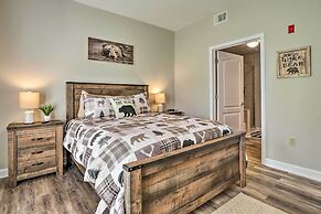 Downtown Pigeon Forge Condo w/ Pool Access!