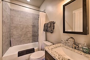 Quiet Kanab Home w/ Panoramic Views & Porch!