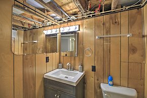 Bluefield Retreat w/ Pool Table: Near Parks!