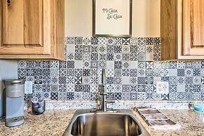 Cozy Elgin Casita w/ Gas Grill: Pets Welcome!