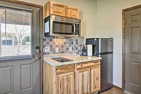 Cozy Elgin Casita w/ Gas Grill: Pets Welcome!