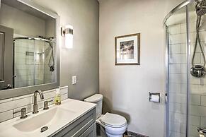 Cozy Elgin Casita w/ Gas Grill: Pets Welcome!