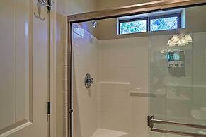 Serene Lakeside Cabin w/ Decks + Edler Lake Views!