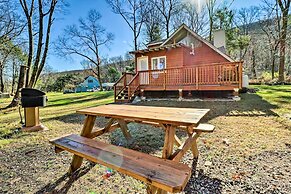 Cozy Tannersville Gem - Ski, Hike, Explore!
