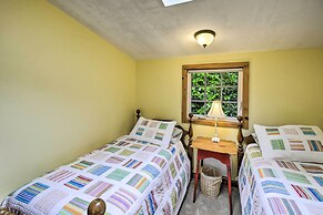 Historic Belfair Cabin Abode on the Hood Canal!