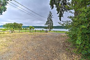 Historic Belfair Cabin Abode on the Hood Canal!