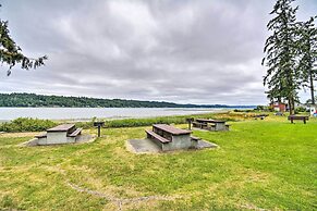 Historic Belfair Cabin Abode on the Hood Canal!