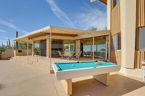 Tucson Retreat w/ Superb Mountain Views & Pool!