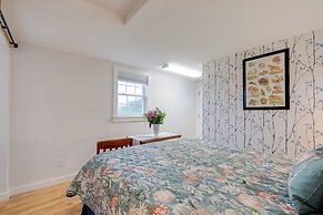 Historic Cottage on Horse Farm: Firepit & BBQ