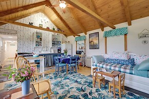 Historic Cottage on Horse Farm: Firepit & BBQ