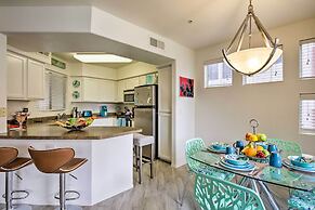 Modern Condo w/ Pool ~ 3 Mi to Downtown Phoenix!