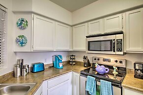 Modern Condo w/ Pool ~ 3 Mi to Downtown Phoenix!