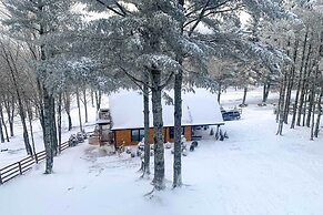 Fire Pit & Grill: Modern Beech Mountain Cabin!