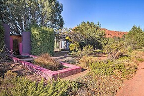 2 Acres & Red Rock Views: Sedona Casita!