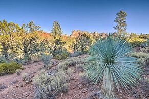 2 Acres & Red Rock Views: Sedona Casita!
