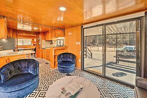 Waterfront Payson Escape w/ Private Hot Tub & Deck